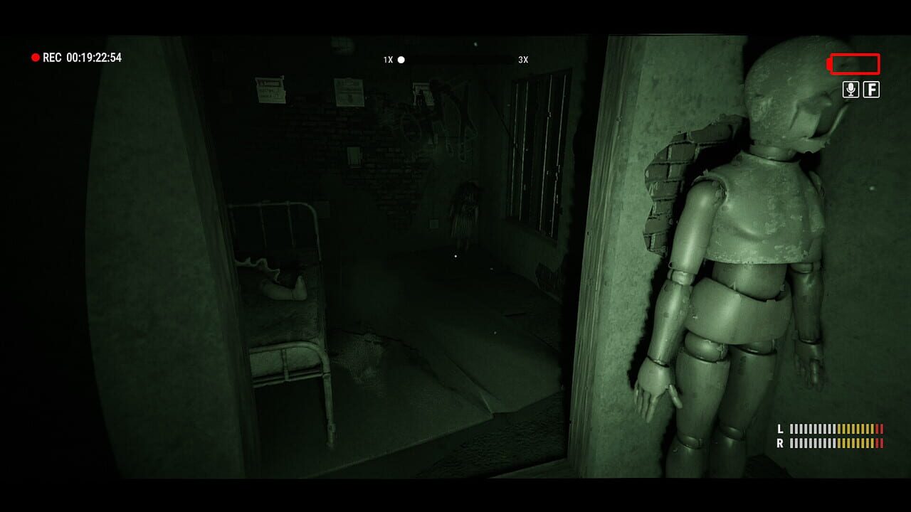 Capture de Where Dolls Hang