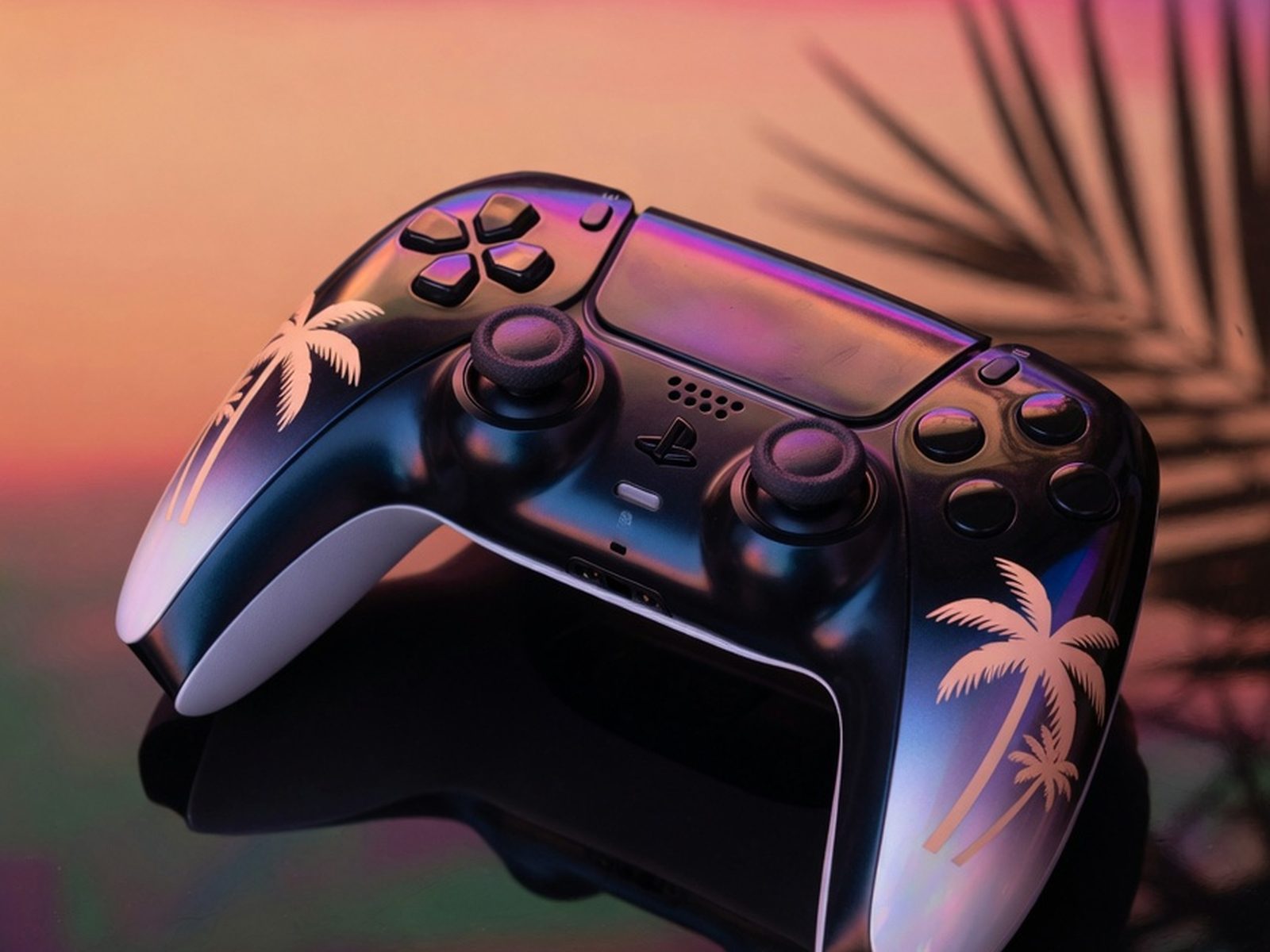 GTA 6 : PlayStation dévoile deux DualSense collector, précommande le 10 septembre